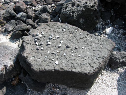 Papamu Stone, used in game of Konane