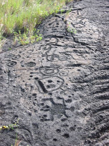Pu'u Loa Petroglyphs