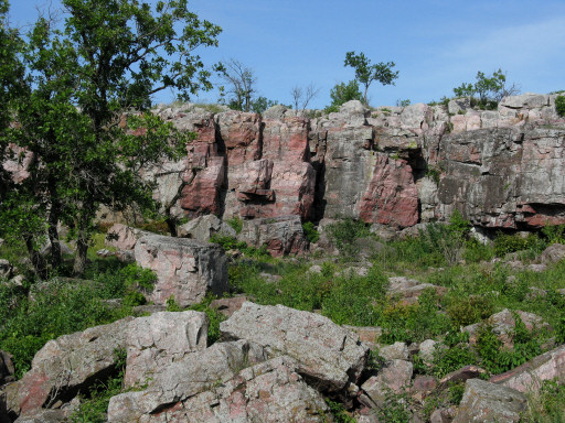 Cliffs Along Circle Trail